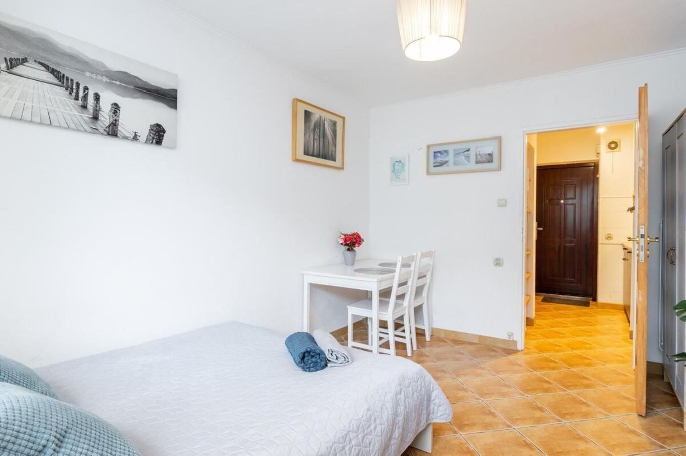 Cinnamon Apartment Metro Swietokrzyska 바르샤바 외부 사진